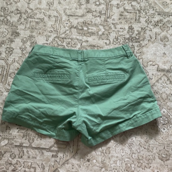 Old Navy stretch chino shorts - Picture 2 of 5